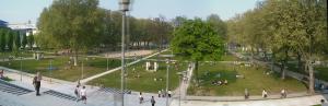 Petite vue panoramique du parc dos  la Seine